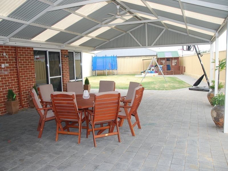 32 Illawarra Drive, Eaton WA 6232