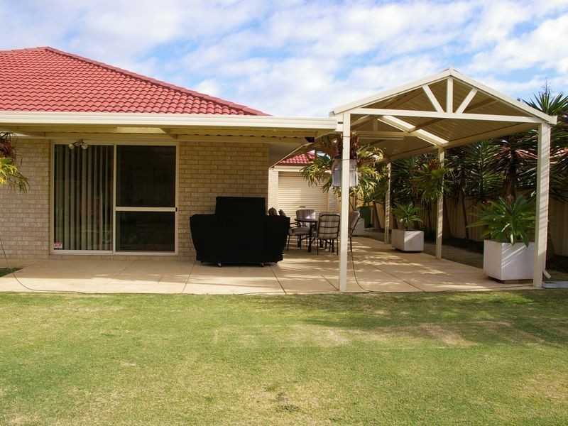 18 Swan Avenue, Eaton WA 6232