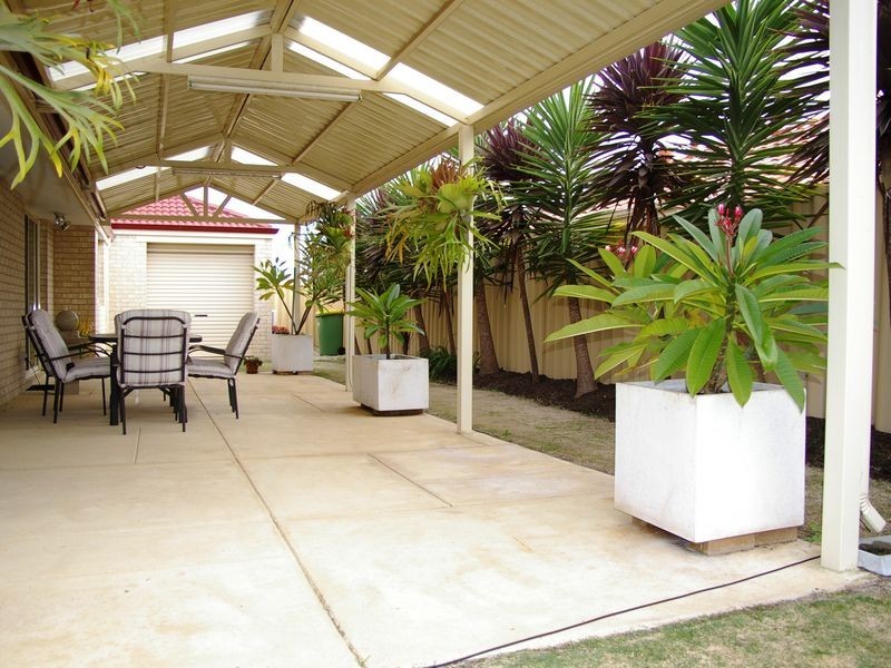 18 Swan Avenue, Eaton WA 6232