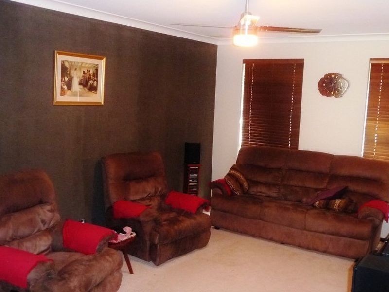 1 Absolon Crescent, Australind WA 6233