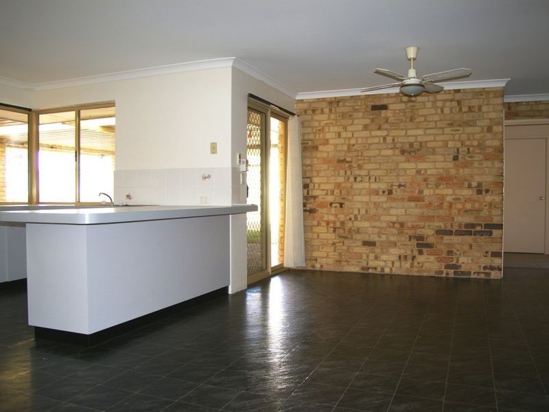 16 Brotherton Way, Australind WA 6233