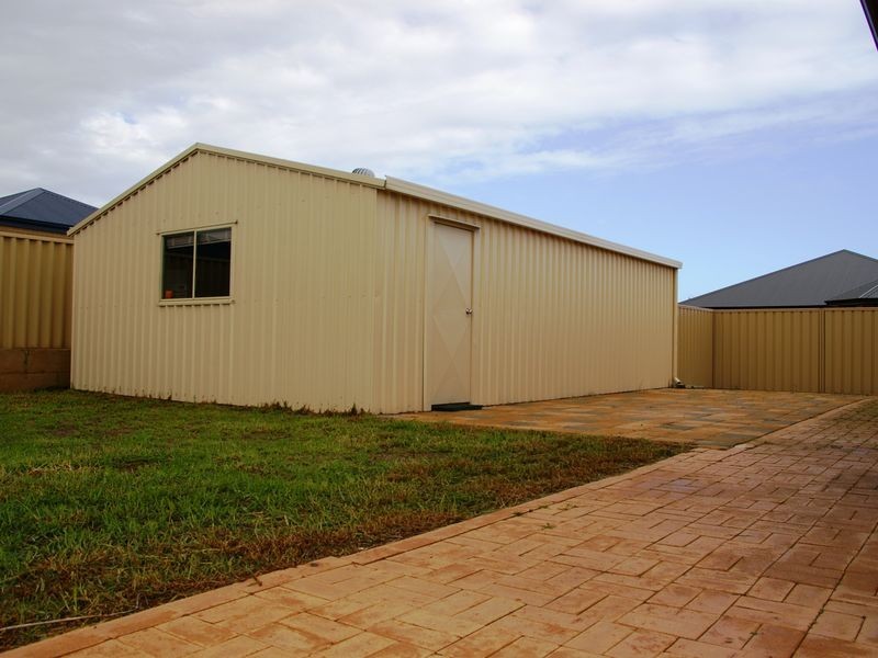 217 Dalyellup Boulevard, Dalyellup WA 6230