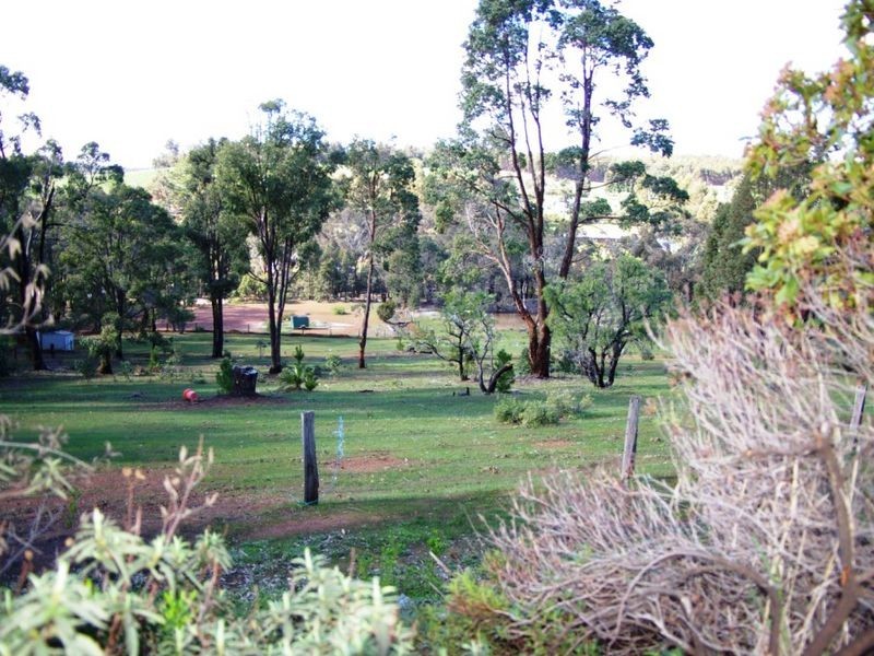 92 Grimwade Road, Greenbushes WA 6254