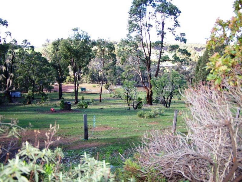 92 Grimwade Road, Greenbushes WA 6254