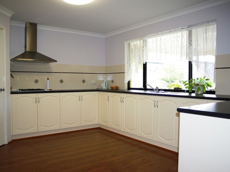 8 Kalang Way, Eaton WA 6232