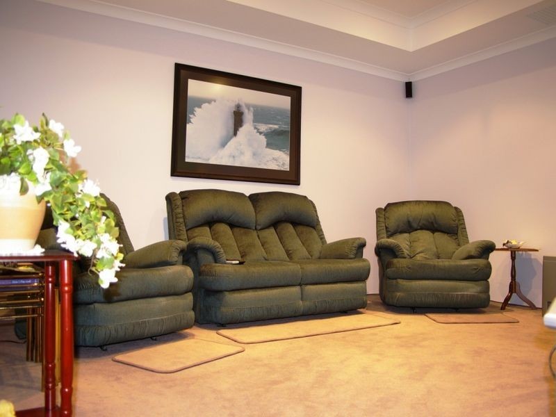 8 Kalang Way, Eaton WA 6232