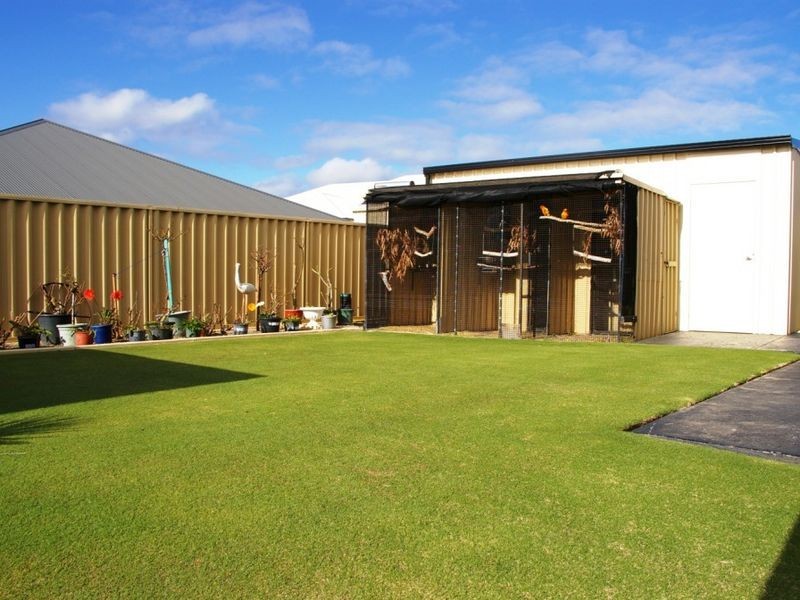 8 Kalang Way, Eaton WA 6232