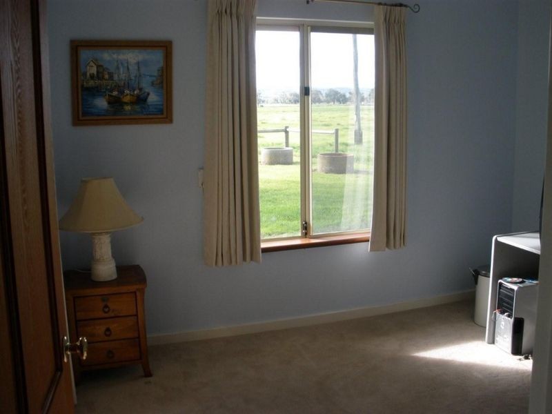 207 Hocart Road, Wokalup WA 6221