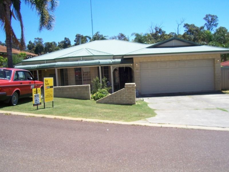 12 Christchurch Place, College Grove WA 6230