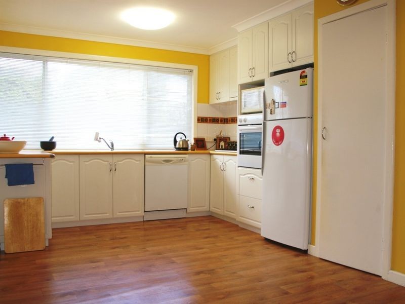 8 Guthrie Street, South Bunbury WA 6230