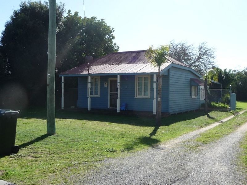 8 Halsey Street, South Bunbury WA 6230