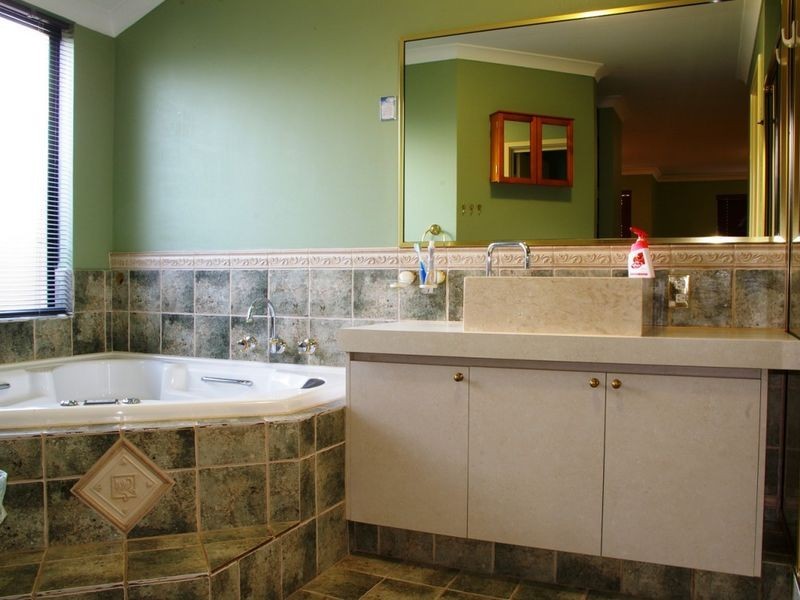 204 Norton Promenade, Dalyellup WA 6230