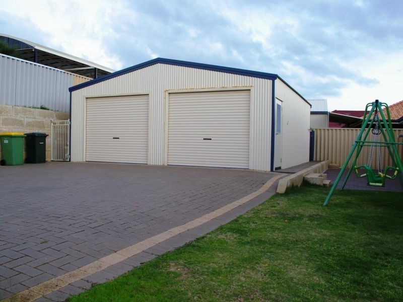 17 Coojong Road, Dalyellup WA 6230