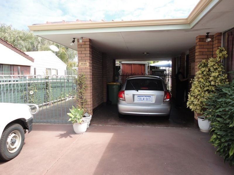 4 Bruce Street, East Bunbury WA 6230