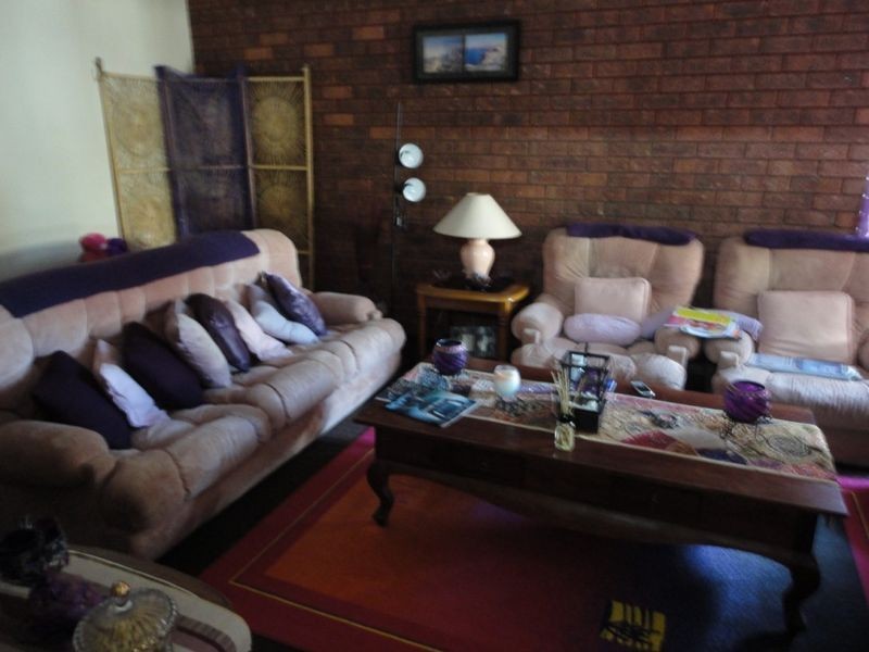 4 Bruce Street, East Bunbury WA 6230