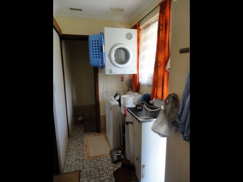 4 Bruce Street, East Bunbury WA 6230