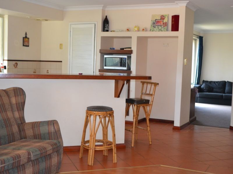 26 Nalbarra Drive, Usher WA 6230