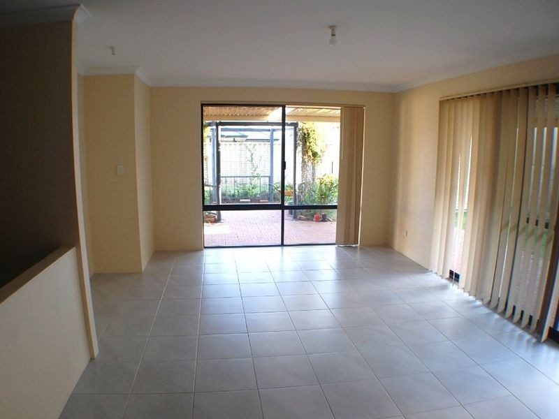 31 McMillan Drive, Dalyellup WA 6230