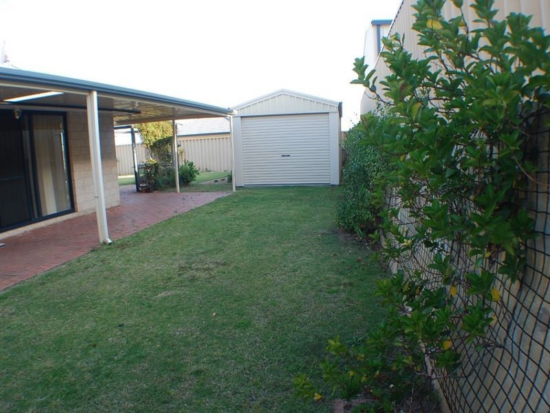 31 McMillan Drive, Dalyellup WA 6230