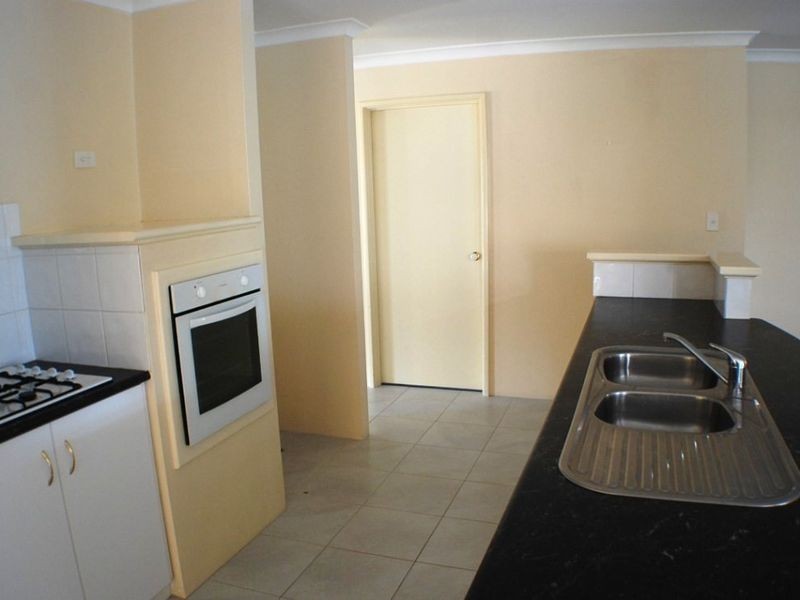 31 McMillan Drive, Dalyellup WA 6230