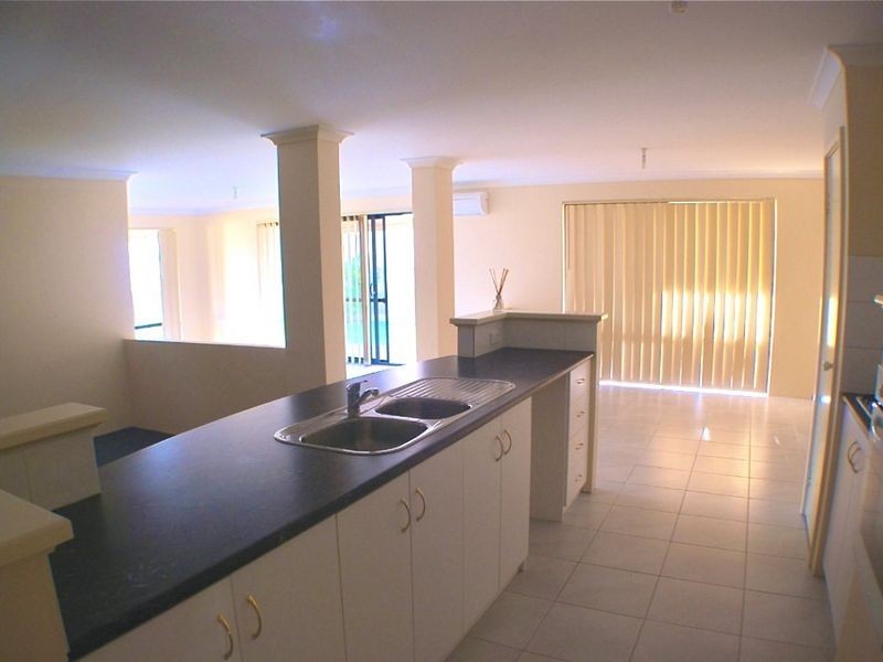 31 McMillan Drive, Dalyellup WA 6230