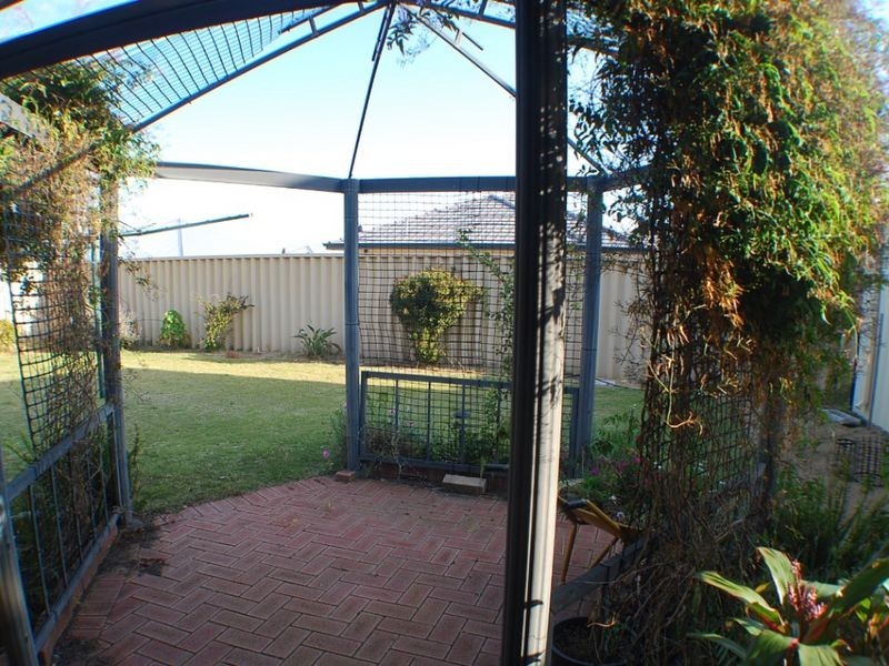 31 McMillan Drive, Dalyellup WA 6230