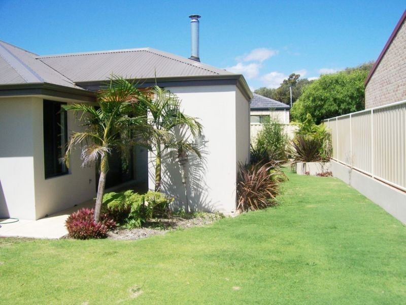 5a Mistletoe Court, Glen Iris WA 6230