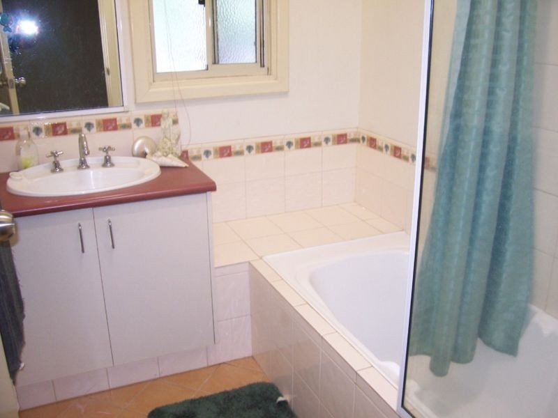 52 Balgore Way, Carey Park WA 6230