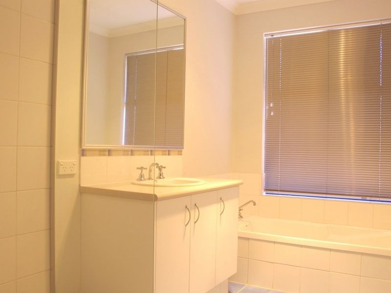 11 Cobalt Link, Australind WA 6233
