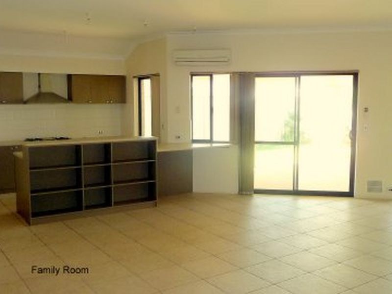 37 Azurite Drive, Australind WA 6233