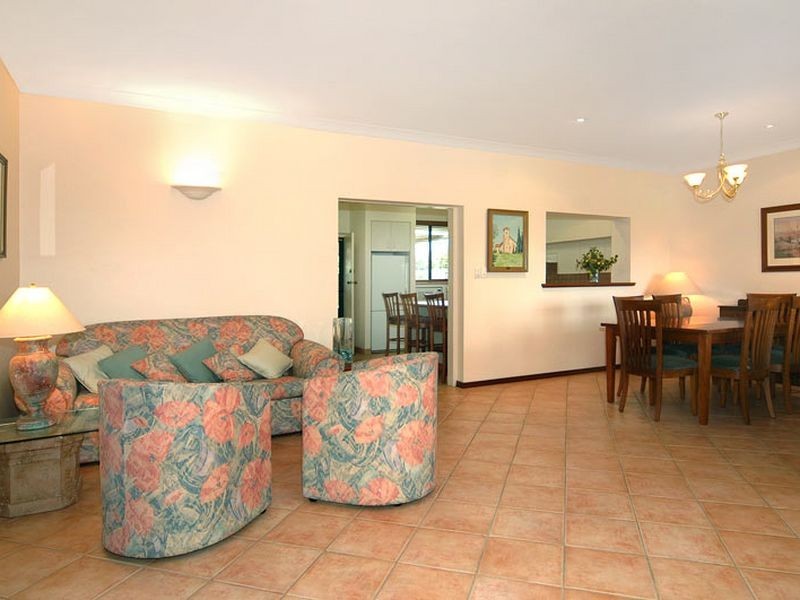 279 Old Coast Road, Australind WA 6233