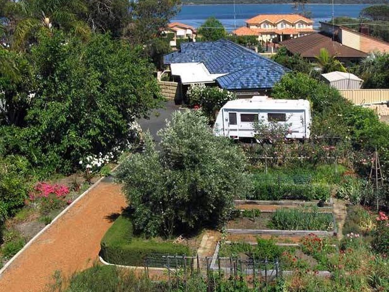 279 Old Coast Road, Australind WA 6233