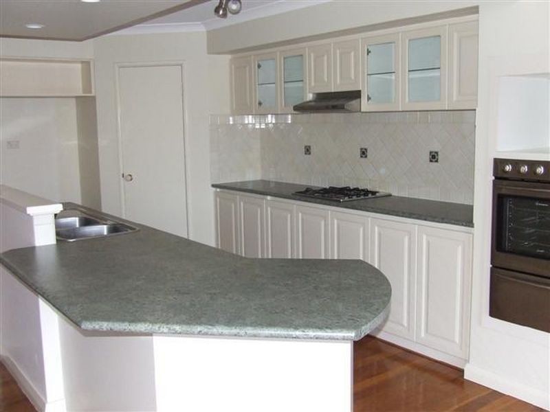 11 Pimelia Road, Glen Iris WA 6230