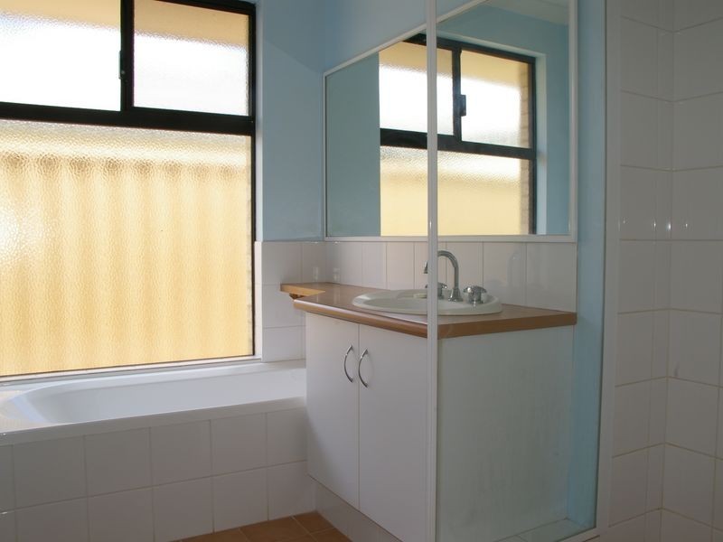 3 Swan Avenue, Eaton WA 6232