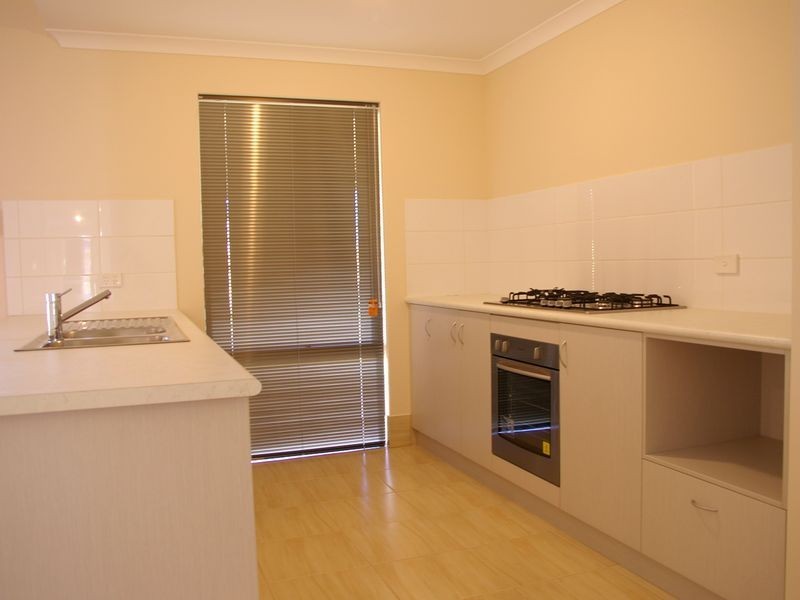 140 Hornibrook Road, Dalyellup WA 6230