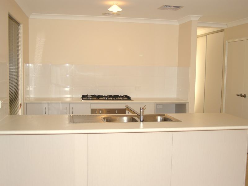 140 Hornibrook Road, Dalyellup WA 6230