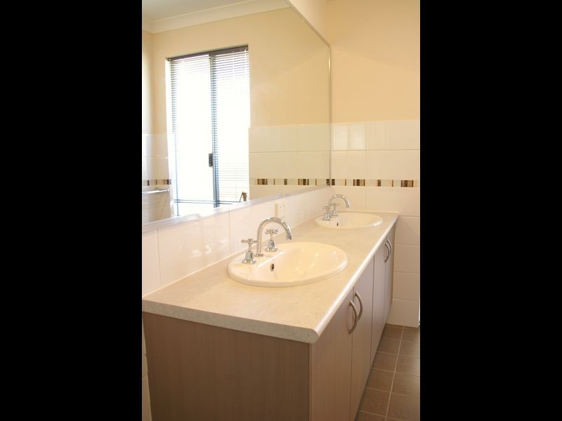 140 Hornibrook Road, Dalyellup WA 6230