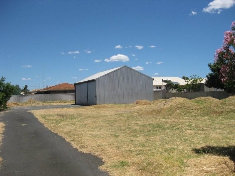 2/11 White Street, East Bunbury WA 6230