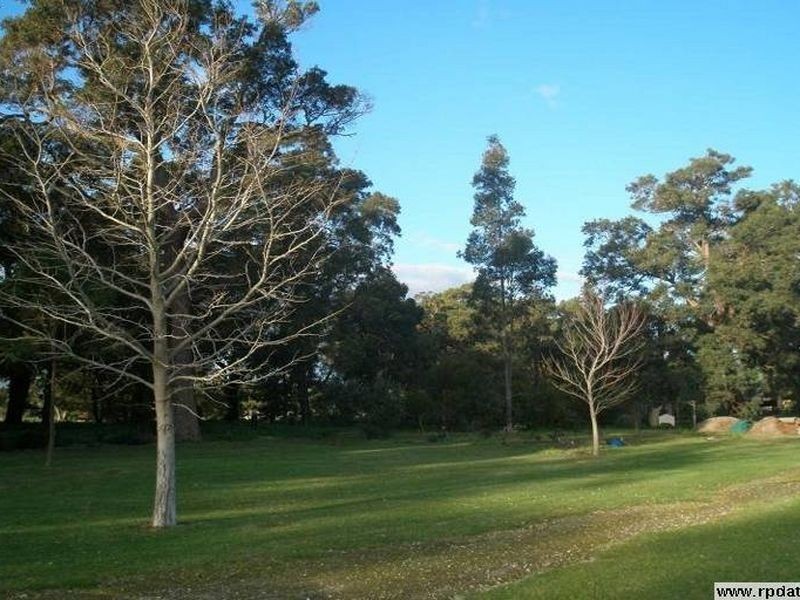 89 Thompson Road, Cookernup WA 6220