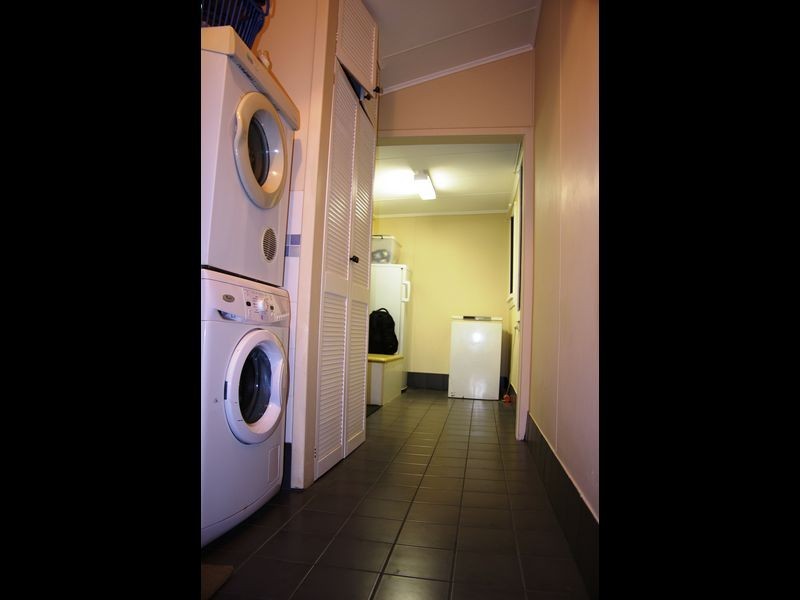 14 Absolon St, Carey Park WA 6230