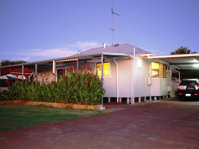 14 Absolon St, Carey Park WA 6230