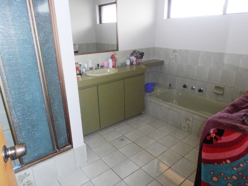 44 Eagle Crescent, Eaton WA 6232