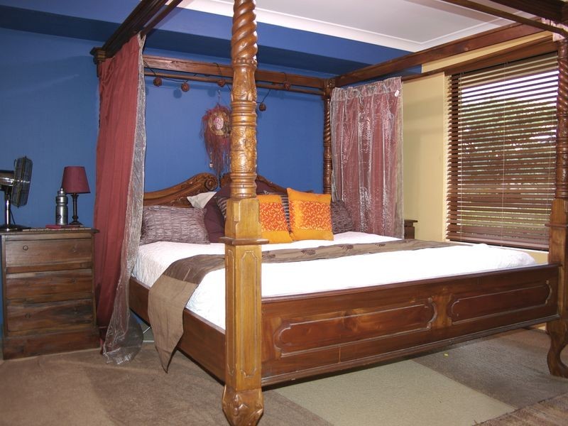 3 Wandoo Road, Dalyellup WA 6230