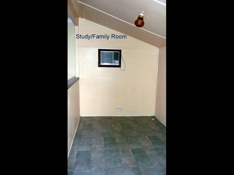 6 Deakin Street, Collie WA 6225