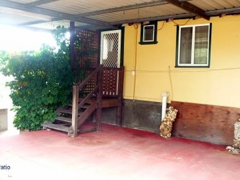 6 Deakin Street, Collie WA 6225