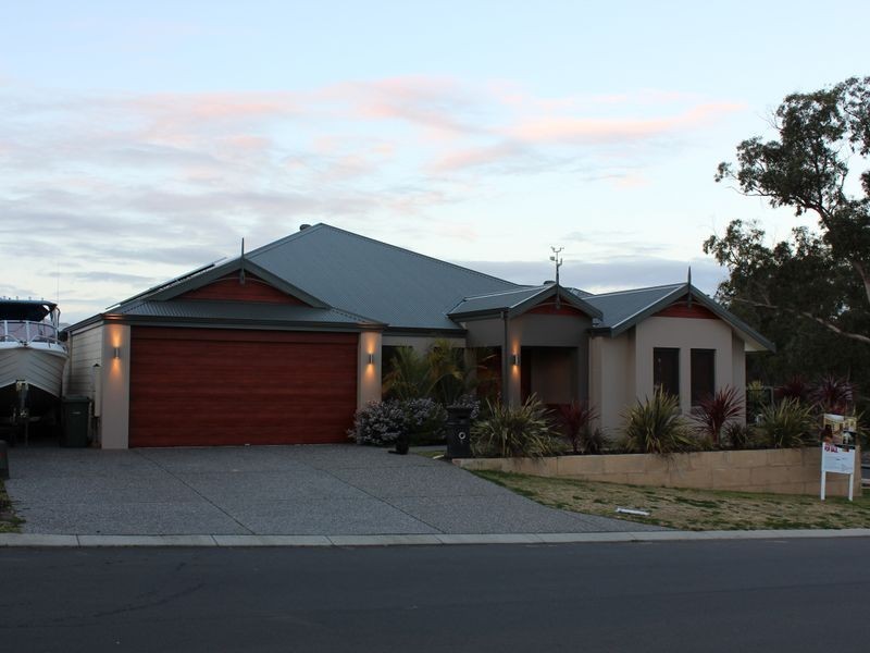 35 Diamond Street, Dalyellup WA 6230