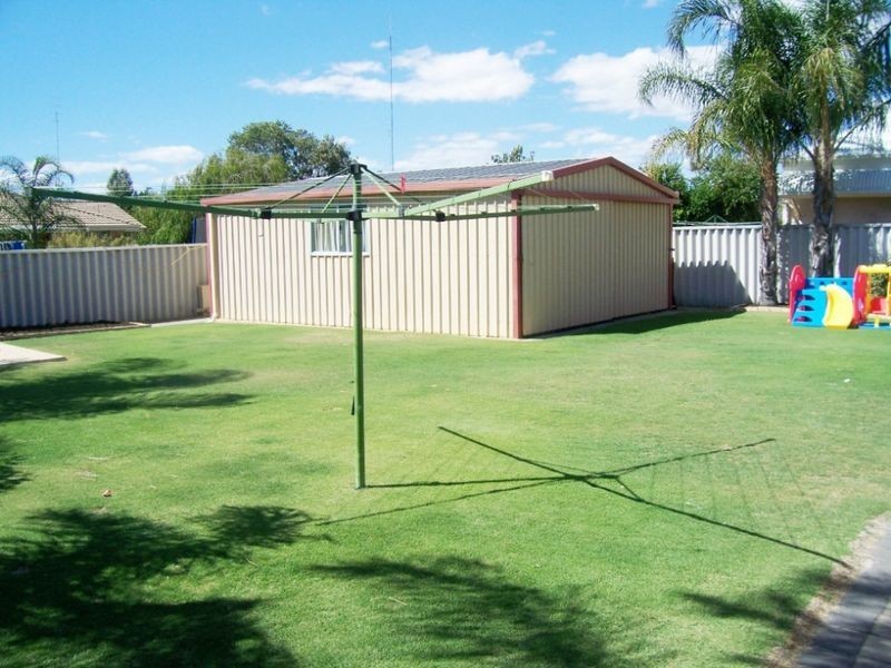 99 Hale Street, Eaton WA 6232