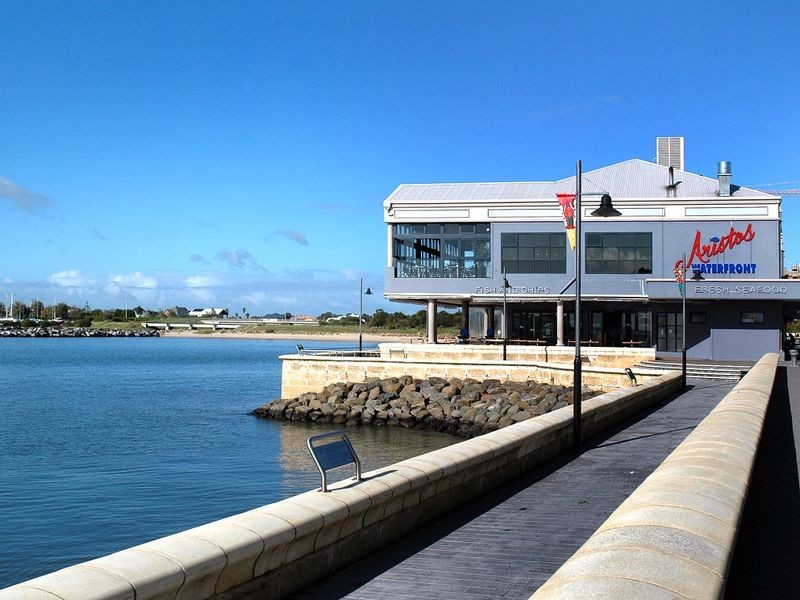 6/23 Casuarina Drive, Bunbury WA 6230