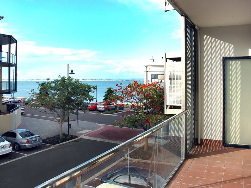 6/23 Casuarina Drive, Bunbury WA 6230