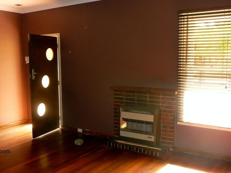 31 Knight Street, Withers WA 6230